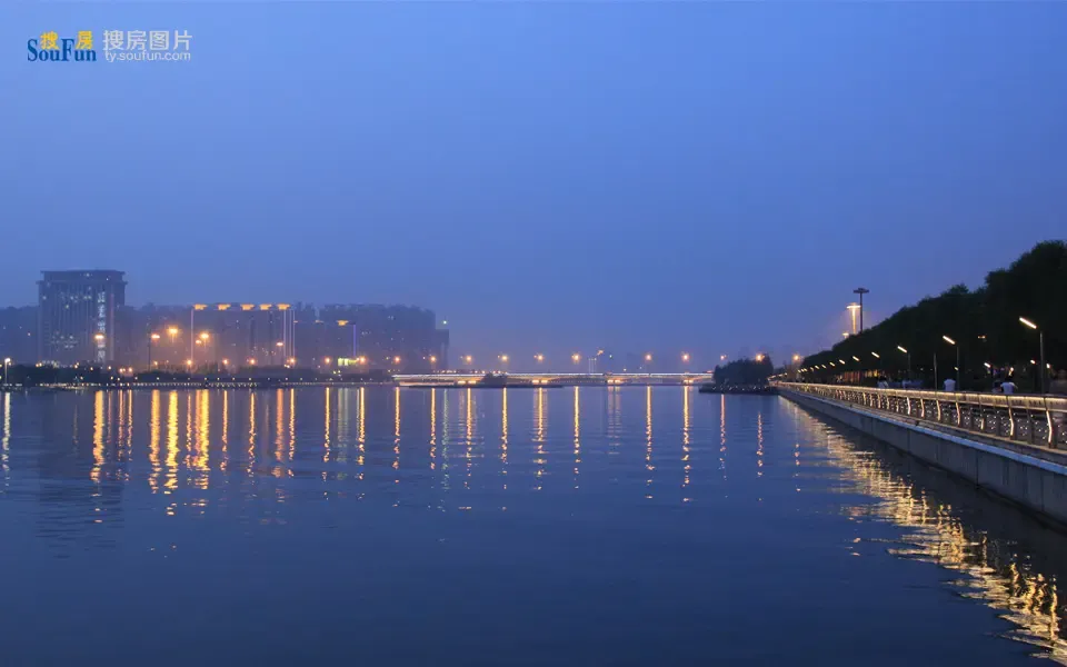 风情万种跻汾桥